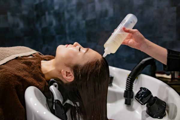 Comment choisir son shampoing pour cheveux gras ?